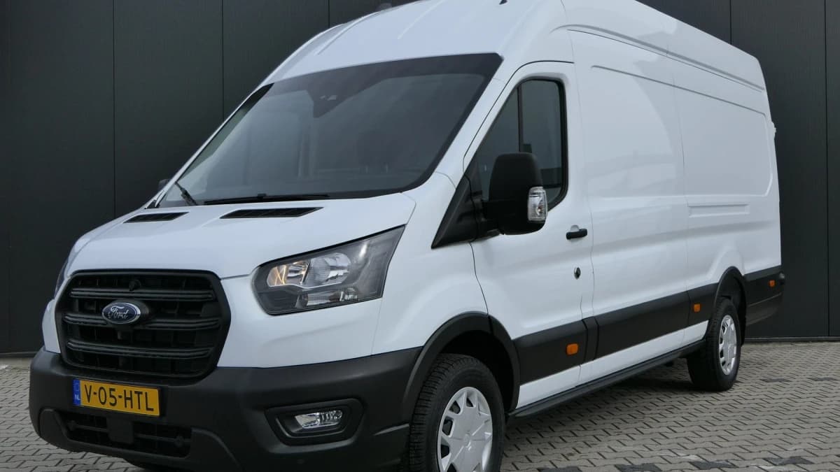 Ford Transit — foto 1