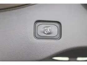 Ford Mondeo thumbnail 10