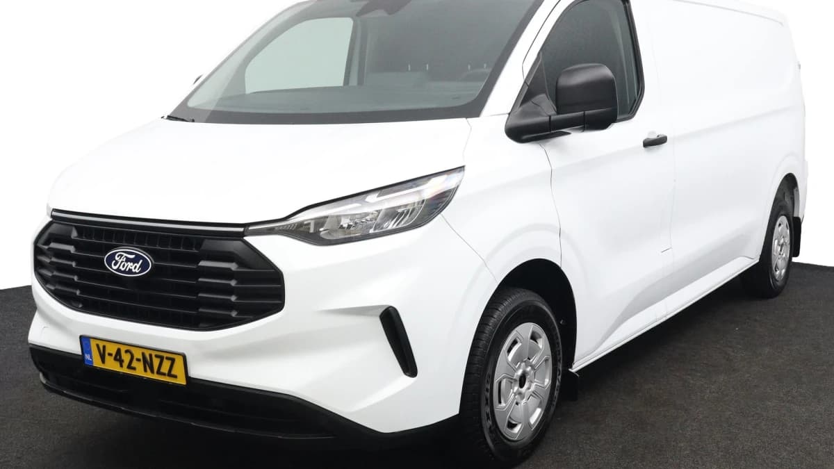 Ford Transit Custom — foto 1