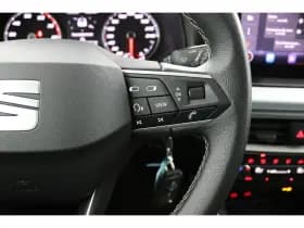 SEAT Arona thumbnail 17