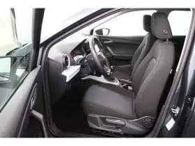 SEAT Arona thumbnail 6