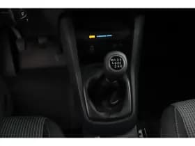 Ford Transit Courier thumbnail 21