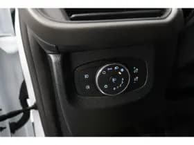 Ford Transit Courier thumbnail 23
