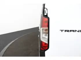 Ford Transit Courier thumbnail 28