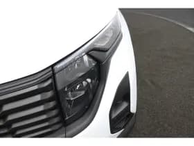 Ford Transit Courier thumbnail 35