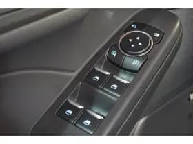 Ford Kuga thumbnail 15