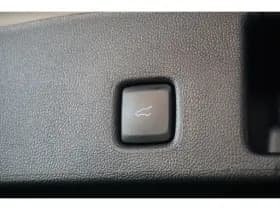 Ford Kuga thumbnail 44