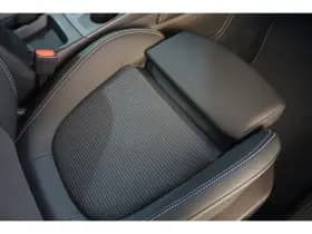 Ford Kuga thumbnail 9