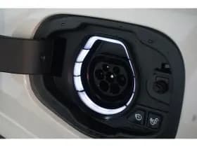 Ford Kuga thumbnail 38