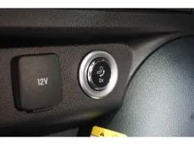 Ford Kuga thumbnail 42