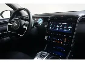 Hyundai Tucson thumbnail 11