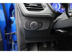 Ford Focus thumbnail 11