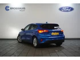 Ford Focus thumbnail 4