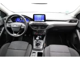 Ford Focus thumbnail 33