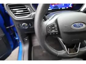 Ford Focus thumbnail 9