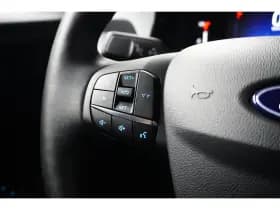 Ford Transit Courier thumbnail 25