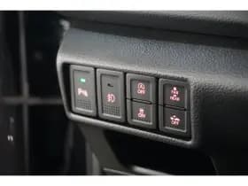 Suzuki S-Cross thumbnail 16