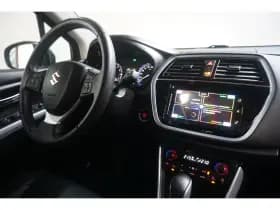 Suzuki S-Cross thumbnail 9