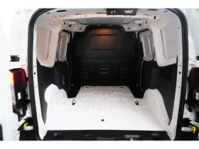 Ford Transit Courier thumbnail 14