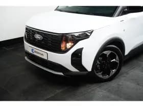 Ford Transit Courier thumbnail 15