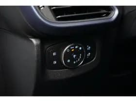 Ford Transit Courier thumbnail 19