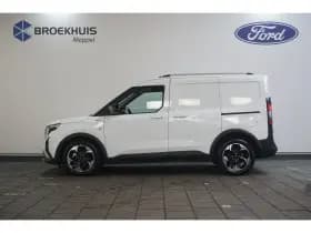 Ford Transit Courier thumbnail 3