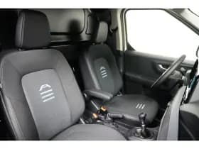 Ford Transit Courier thumbnail 10