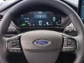 Ford Kuga thumbnail 11