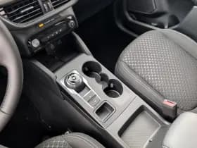 Ford Kuga thumbnail 23