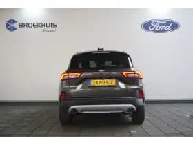 Ford Kuga thumbnail 4