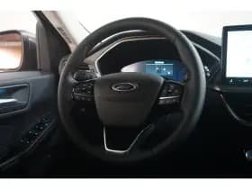 Ford Kuga thumbnail 47