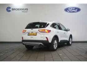 Ford Kuga thumbnail 5