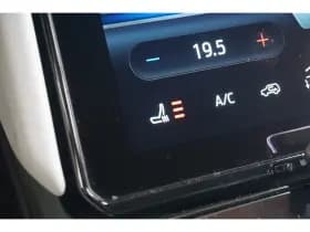 Ford Explorer thumbnail 30