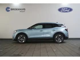 Ford Explorer thumbnail 4