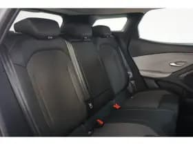 Ford Explorer thumbnail 37