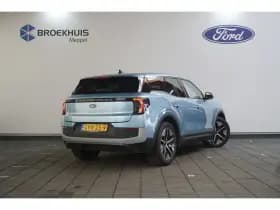 Ford Explorer thumbnail 6
