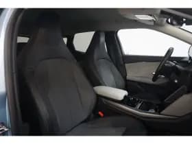 Ford Explorer thumbnail 9