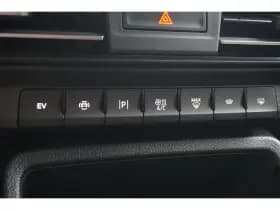 Ford Transit Connect thumbnail 32