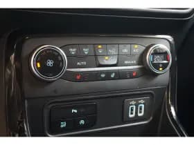 Ford EcoSport thumbnail 24