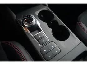 Ford Kuga thumbnail 33