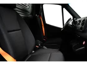 Mercedes-Benz Sprinter thumbnail 11