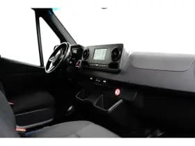 Mercedes-Benz Sprinter thumbnail 9