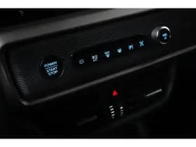 Ford Transit Courier thumbnail 24