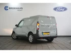 Ford Transit Courier thumbnail 4