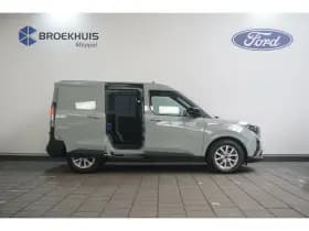Ford Transit Courier thumbnail 6