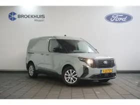 Ford Transit Courier thumbnail 8