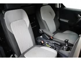Ford Transit Courier thumbnail 9