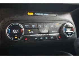 Ford Focus thumbnail 23