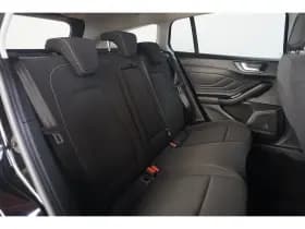 Ford Focus thumbnail 32
