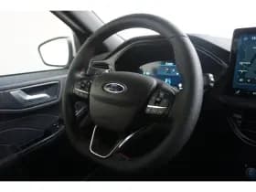 Ford Kuga thumbnail 12
